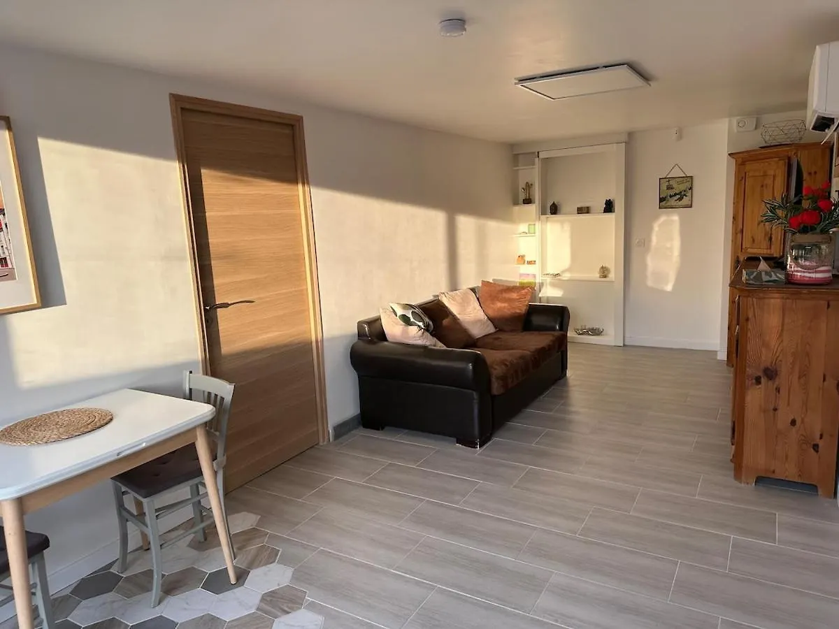 דירה פזה Bel Appartement T2 Dans Maison צרפת